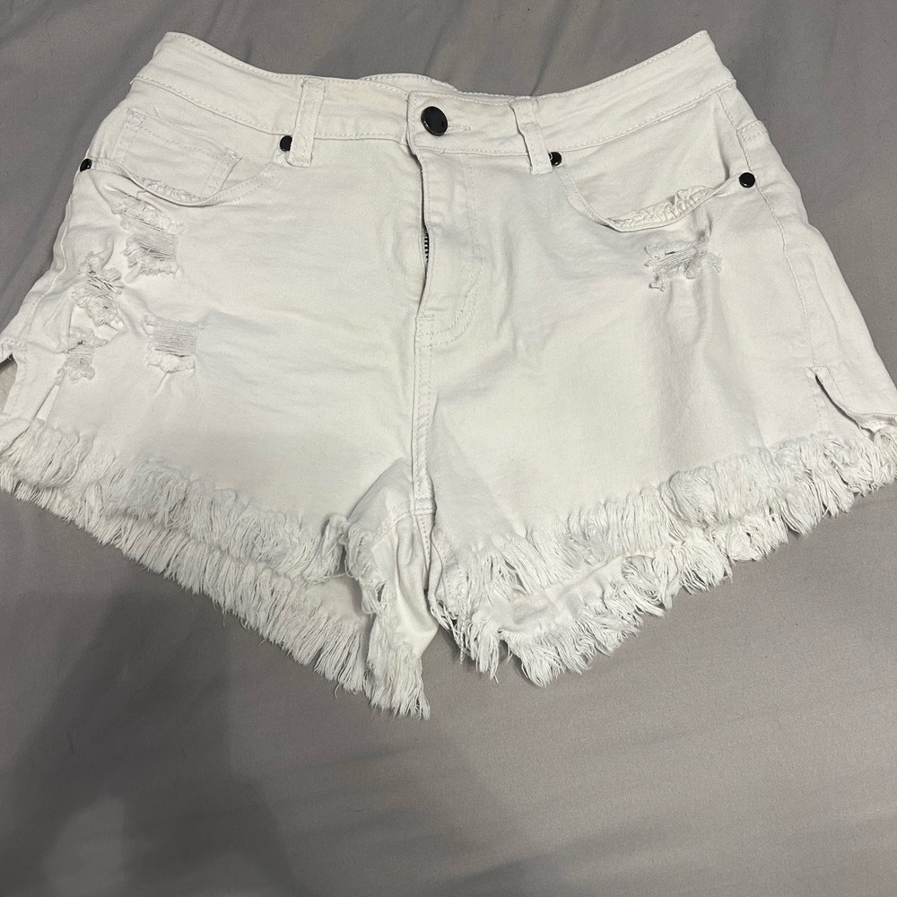 White jean shorts size medium